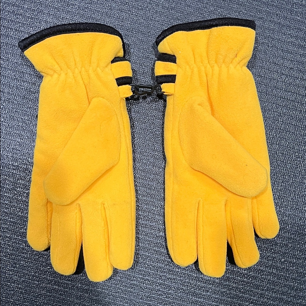 Thinsulate Gloves - Picture 2 of 3